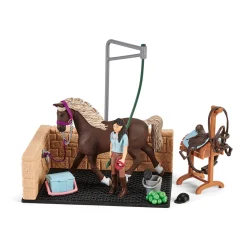 Schleich Horse Club Washing Area W/ Emily & Luna