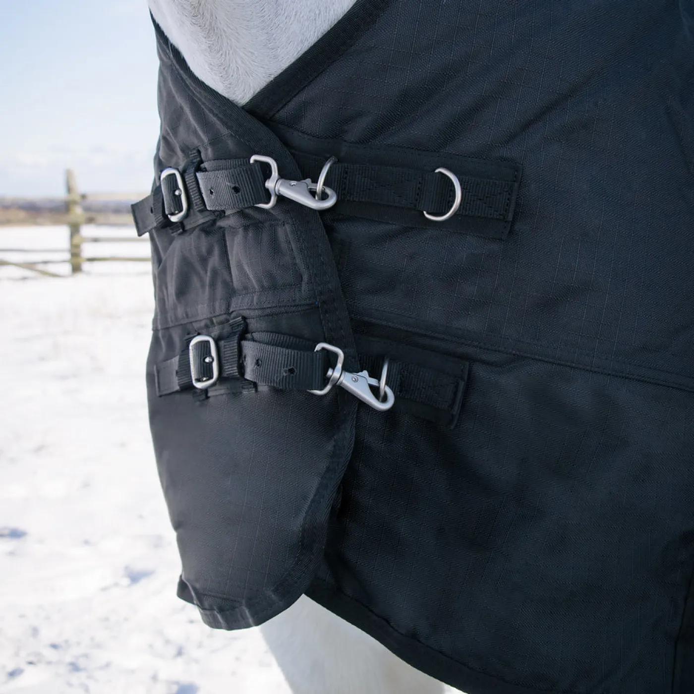 Shedrow Comfort Neck Turnout Blanket 300 g