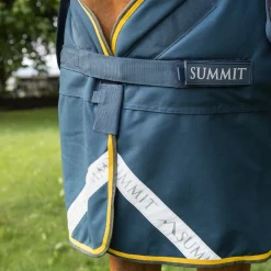 Summit Nova Turnout Blanket 250 g W/ 150 g Hood