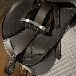 Val du Bois Wide Stirrup Leathers